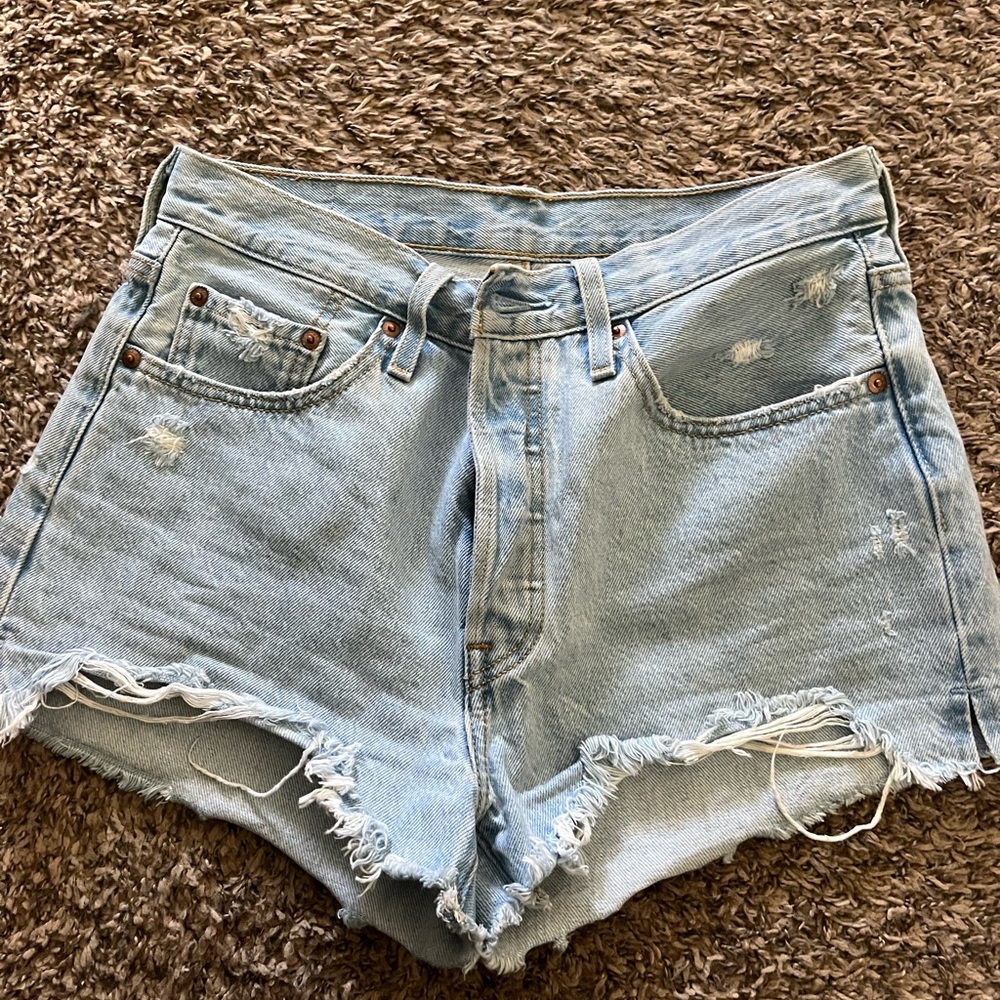 501 Levi Shorts